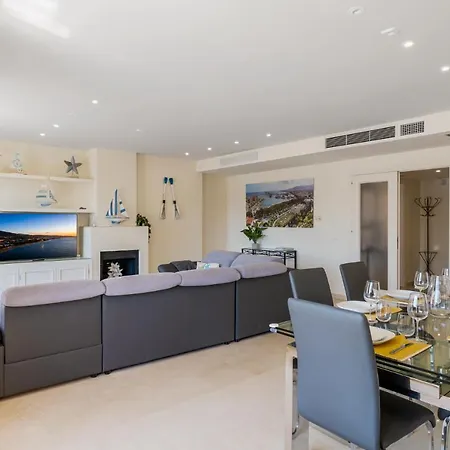Luxury Penhouse, Sotogrande Marina - Located In An Exclusive Island Of The Marina Apartment Exterior photo