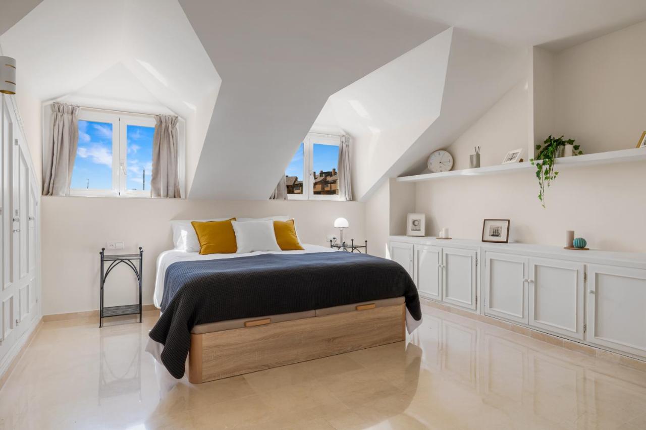 Luxury Penhouse, Marina - Located In An Exclusive Island Of The Marina