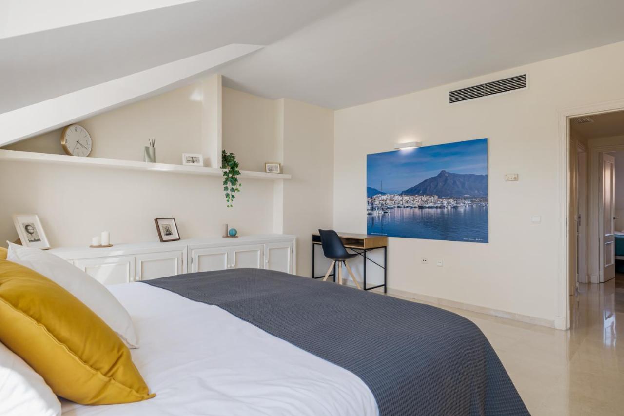 Apartment Luxury Penhouse, Marina - Located In An Exclusive Island Of The Marina *