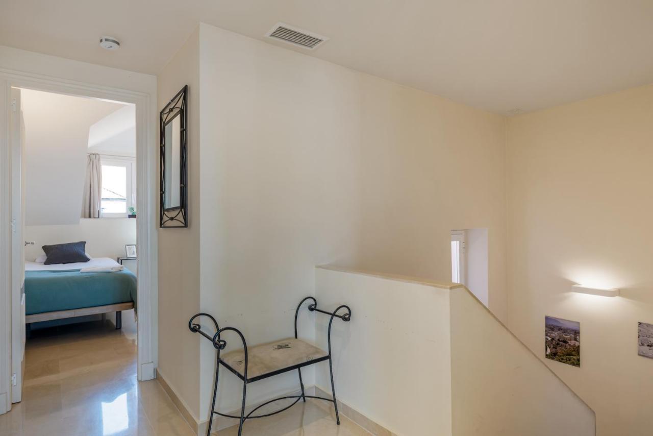 Luxury Penhouse, Marina - Located In An Exclusive Island Of The Marina *