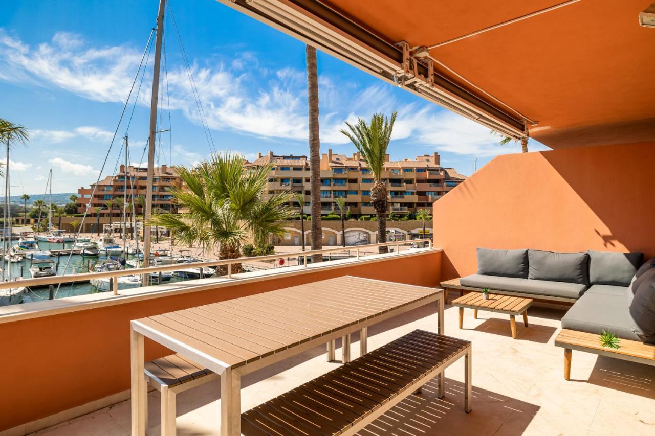 Luxury Penhouse, Marina - Located In An Exclusive Island Of The Marina * Sotogrande